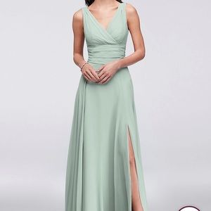 David’s Bridal dress sz 12 Dusty Sage color